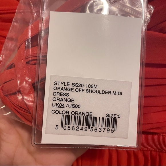 NWT Self-Portrait Off-Shoulder Pleated Lace Midi Dress - Picture 8 of 8